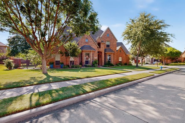 20 Glistening Pond Drive, Frisco, TX 75034