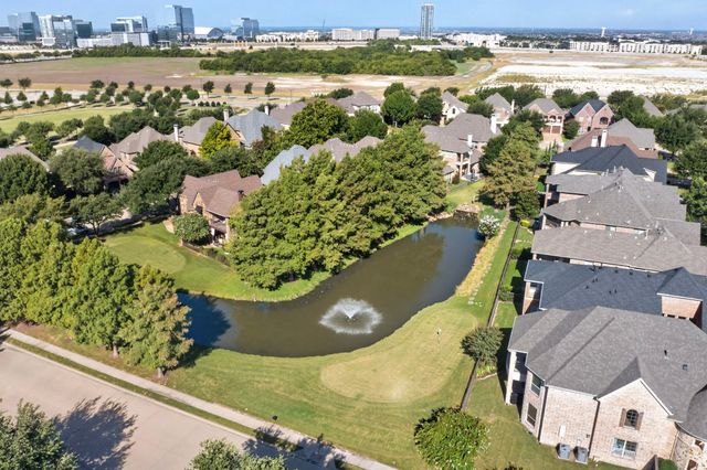 20 Glistening Pond Drive, Frisco, TX 75034