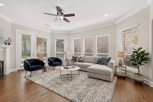 20 Glistening Pond Drive, Frisco, TX 75034