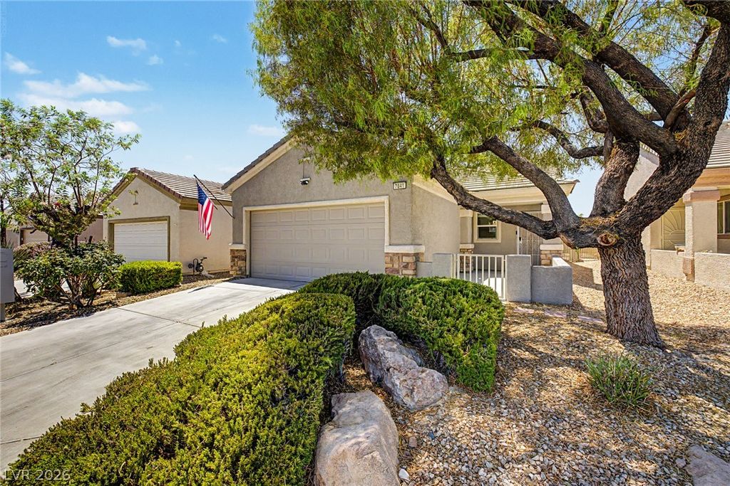 7841 Lily Trotter Street, North Las Vegas, NV 89084 — photo 2