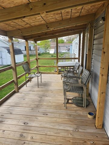 4080 Whisperwood Way, Muskegon, MI 49442