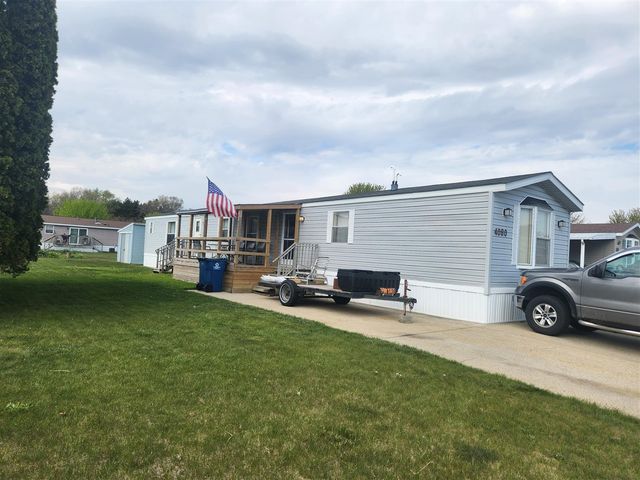 4080 Whisperwood Way, Muskegon, MI 49442