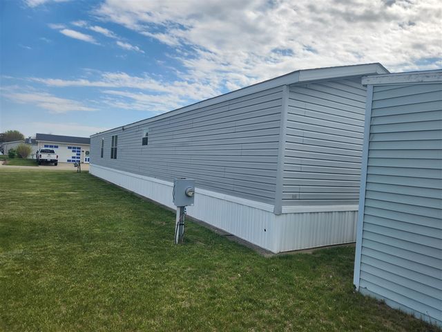 4080 Whisperwood Way, Muskegon, MI 49442