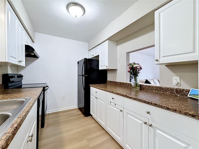 5507 FOUNTAIN LAKE CIRCLE B206, Bradenton, FL 34207