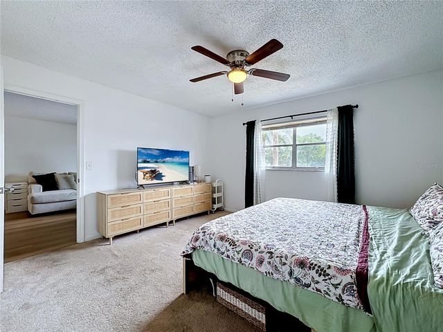 5507 FOUNTAIN LAKE CIRCLE B206, Bradenton, FL 34207