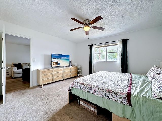 5507 FOUNTAIN LAKE CIRCLE B206, Bradenton, FL 34207