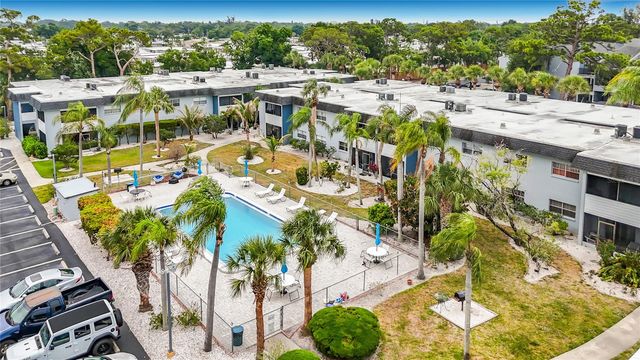 5507 FOUNTAIN LAKE CIRCLE B206, Bradenton, FL 34207