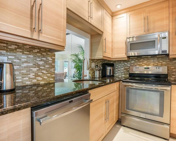 3406 NW 49th Avenue 608, Lauderdale Lakes, FL 33319