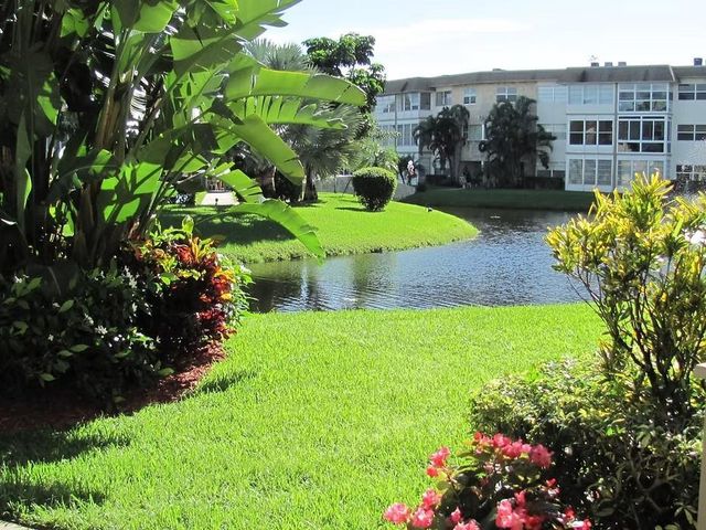 3406 NW 49th Avenue 608, Lauderdale Lakes, FL 33319