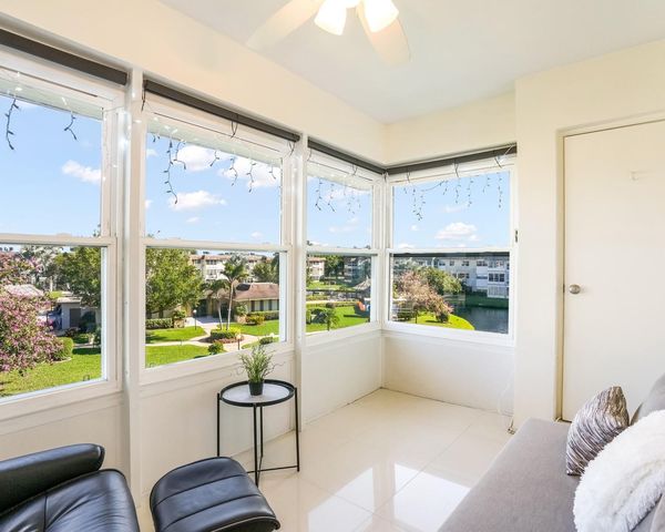 3406 NW 49th Avenue 608, Lauderdale Lakes, FL 33319