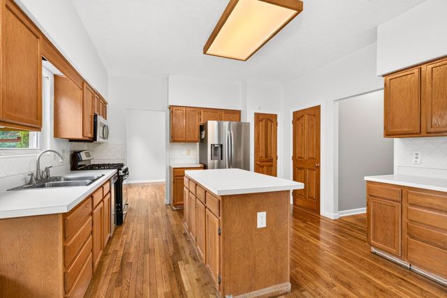 7177 Snowberry Lane, Canal Winchester, OH 43110