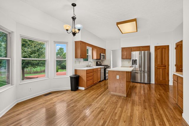 7177 Snowberry Lane, Canal Winchester, OH 43110