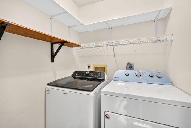 7177 Snowberry Lane, Canal Winchester, OH 43110