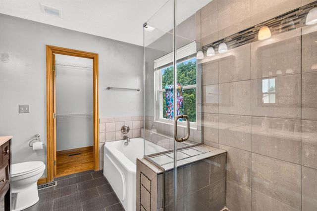 7177 Snowberry Lane, Canal Winchester, OH 43110