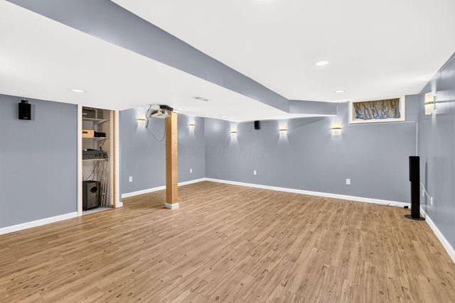 7177 Snowberry Lane, Canal Winchester, OH 43110