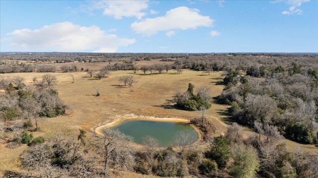 1723 County Road 305, Rockdale, TX 76567