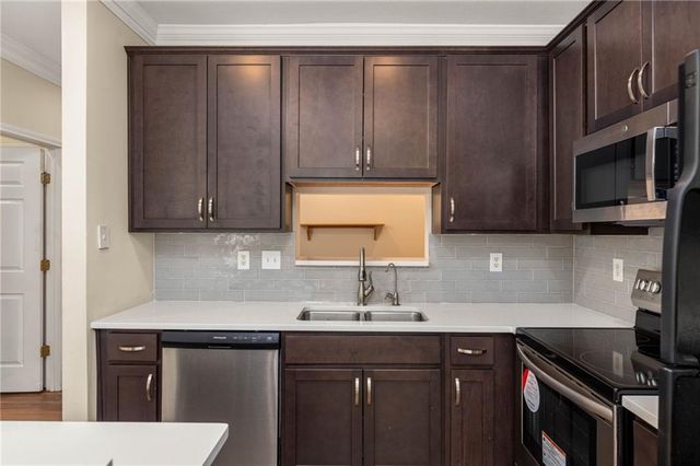 4105 Stratford, Decatur, GA 30033