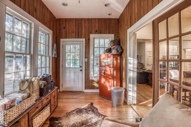 2935 Brushy Road, Fayetteville, TX 78940