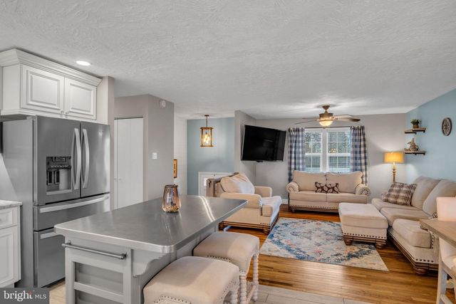 107 N 7TH ST, Wrightsville, PA 17368