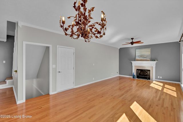 13702 Saddlecreek Dr, Louisville, KY 40245