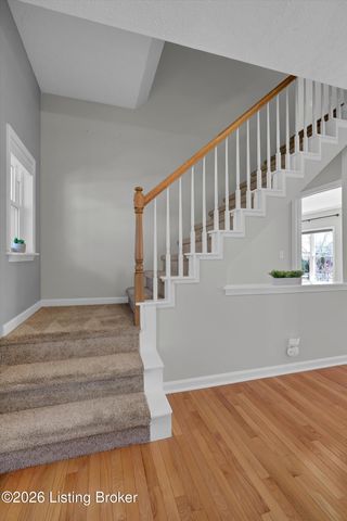 13702 Saddlecreek Dr, Louisville, KY 40245