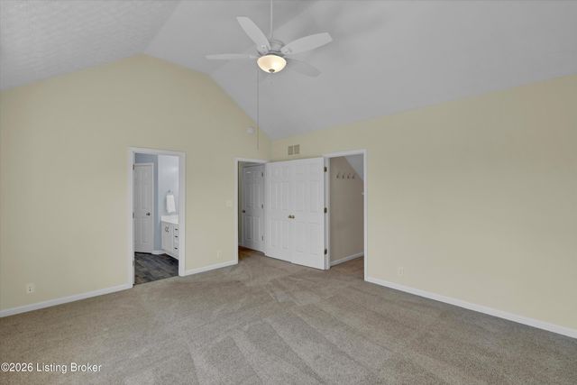 13702 Saddlecreek Dr, Louisville, KY 40245