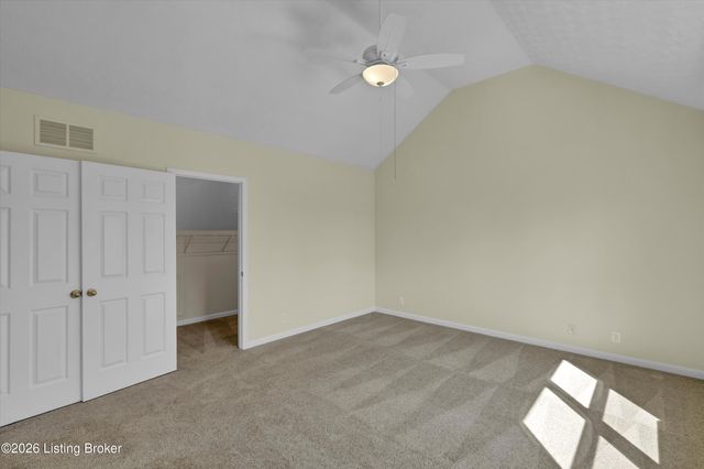 13702 Saddlecreek Dr, Louisville, KY 40245