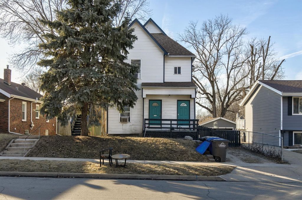 3916 9th Street, Des Moines, IA 50313