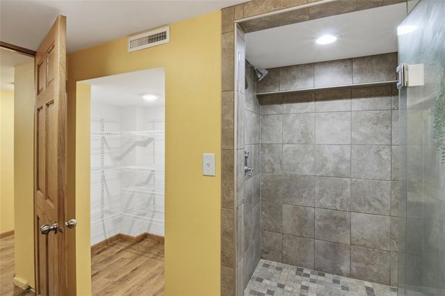 2715 Rudolph Road, Eau Claire, WI 54701