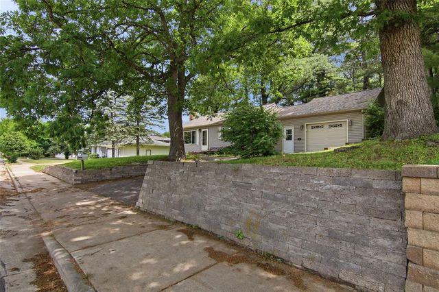 2715 Rudolph Road, Eau Claire, WI 54701