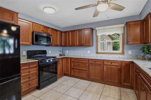 2715 Rudolph Road, Eau Claire, WI 54701