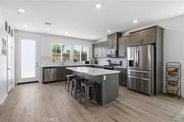 2684 E Towhee, Ontario, CA 91761