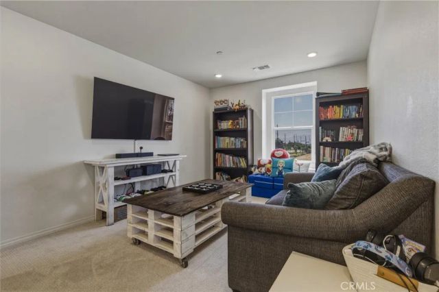 2684 E Towhee, Ontario, CA 91761