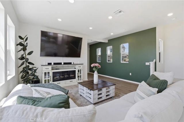 2684 E Towhee, Ontario, CA 91761