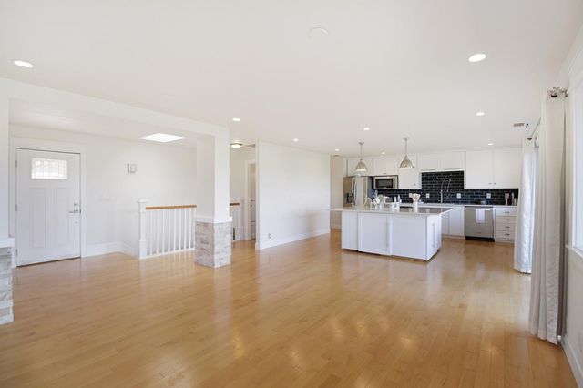 1276 Coon Ct, Cool, CA 95614