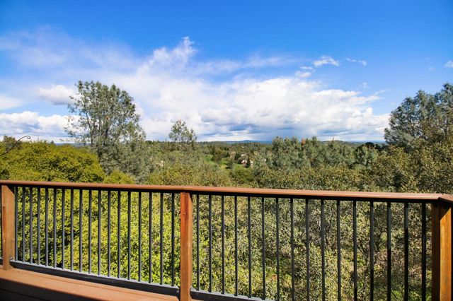 1276 Coon Ct, Cool, CA 95614