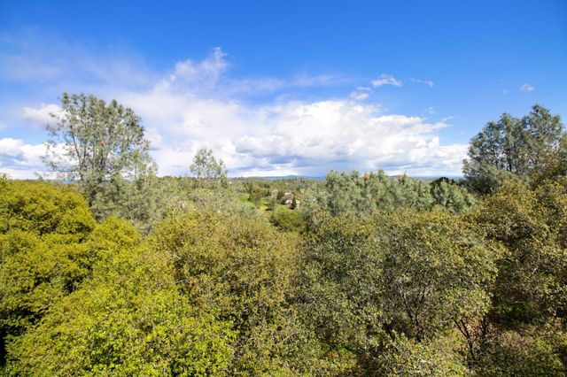 1276 Coon Ct, Cool, CA 95614