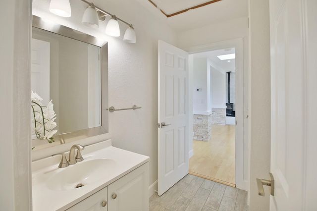 1276 Coon Ct, Cool, CA 95614