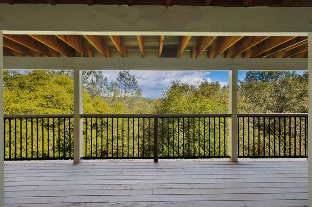 1276 Coon Ct, Cool, CA 95614