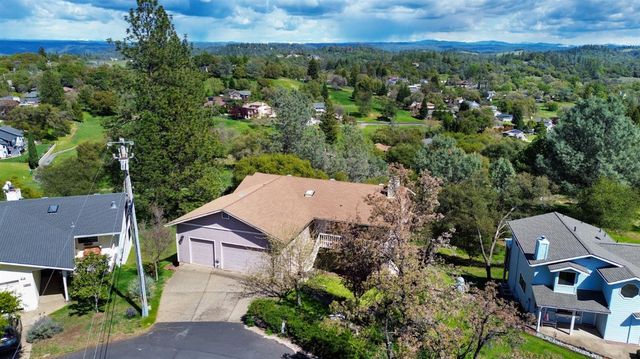 1276 Coon Ct, Cool, CA 95614