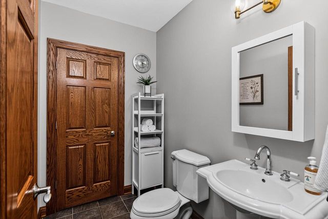 5774 Longwood Lane, Fitchburg, WI 53711