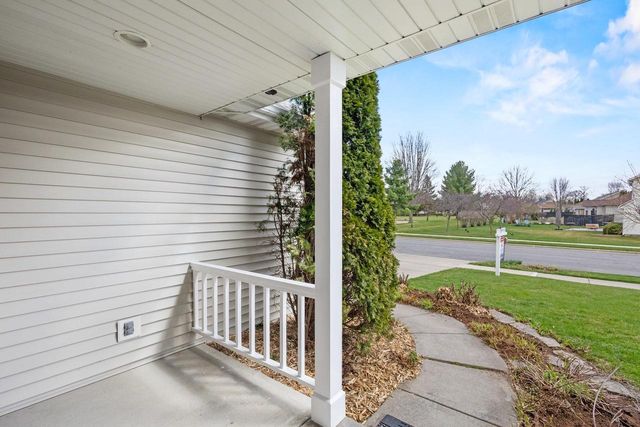 5910 Osborn Drive, Mcfarland, WI 53558