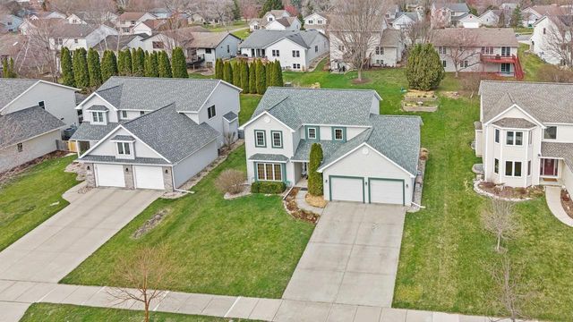 5910 Osborn Drive, Mcfarland, WI 53558