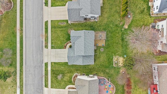 5910 Osborn Drive, Mcfarland, WI 53558