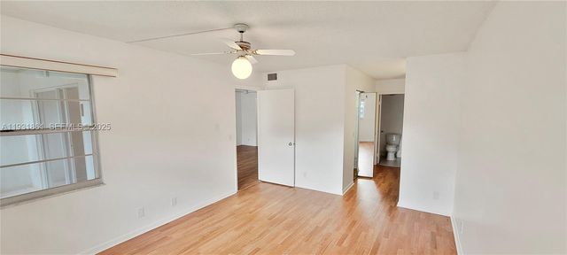 1300 SW 130th Ave 201F, Pembroke Pines, FL 33027