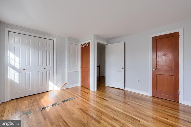 53 HERSHEY AVE, Lancaster, PA 17603