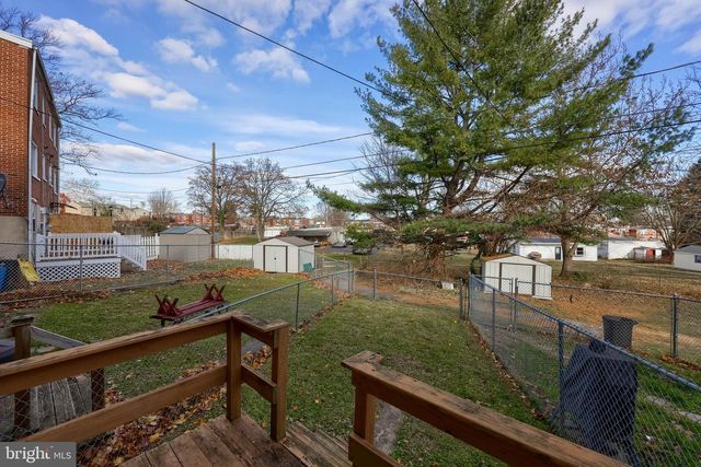 53 HERSHEY AVE, Lancaster, PA 17603