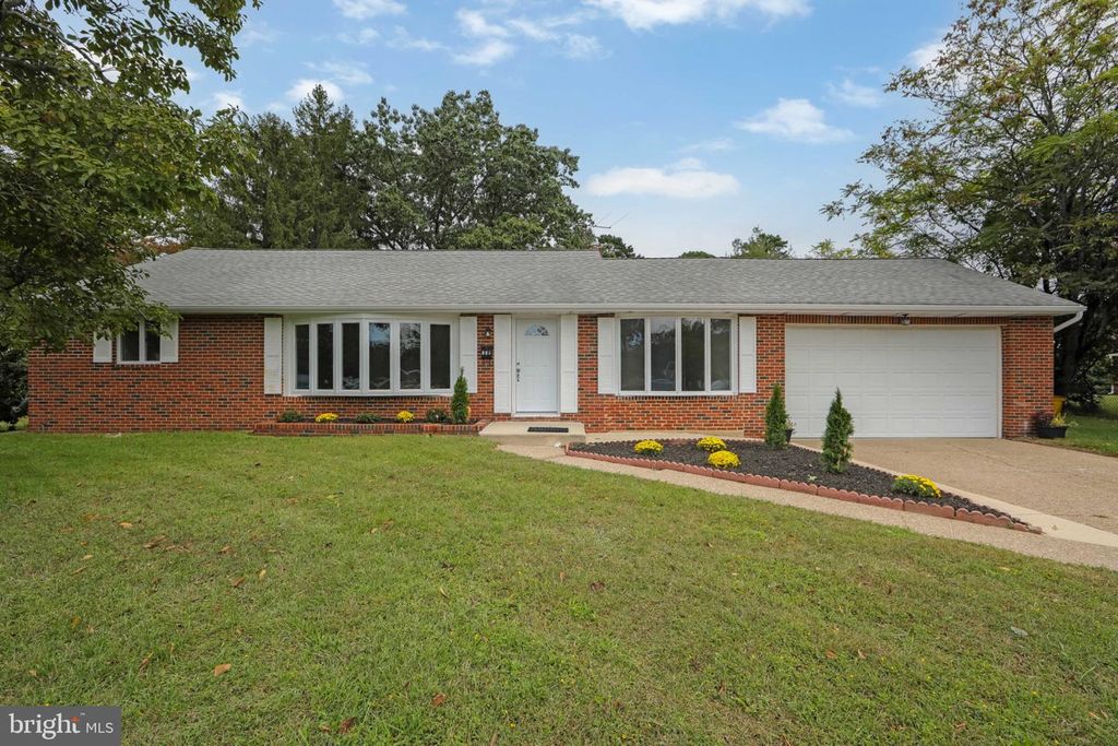 104 COOPER RD, VOORHEES, NJ 08043 — exterior
