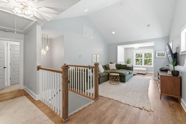 2330A Carter Ave A, Nashville, TN 37206