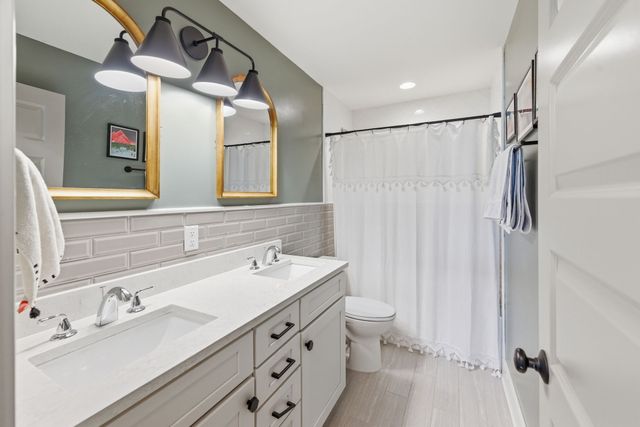 2330A Carter Ave A, Nashville, TN 37206